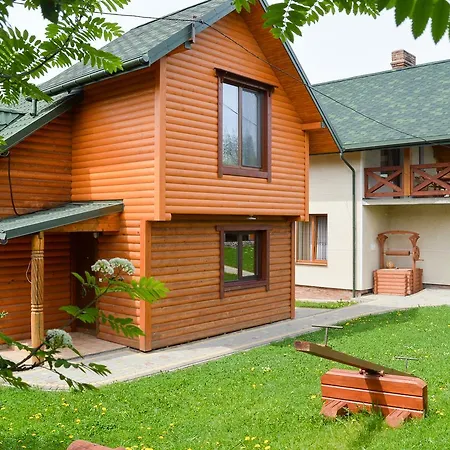 Villa Zolota Rybka Skhidnytsia