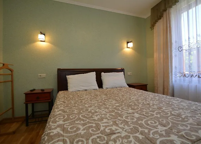 Zolota Rybka * Skhidnytsia
